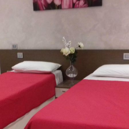 B&B Tre Passi Verona Exteriör bild