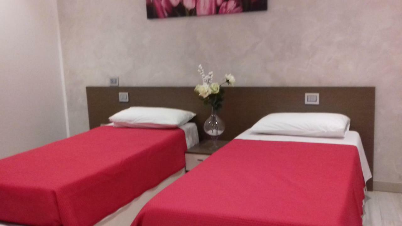 B&B Tre Passi Verona Exteriör bild